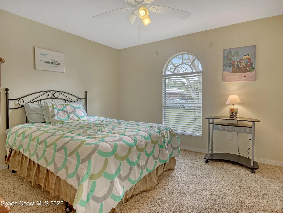 Photo of 761 Azure Avenue NE