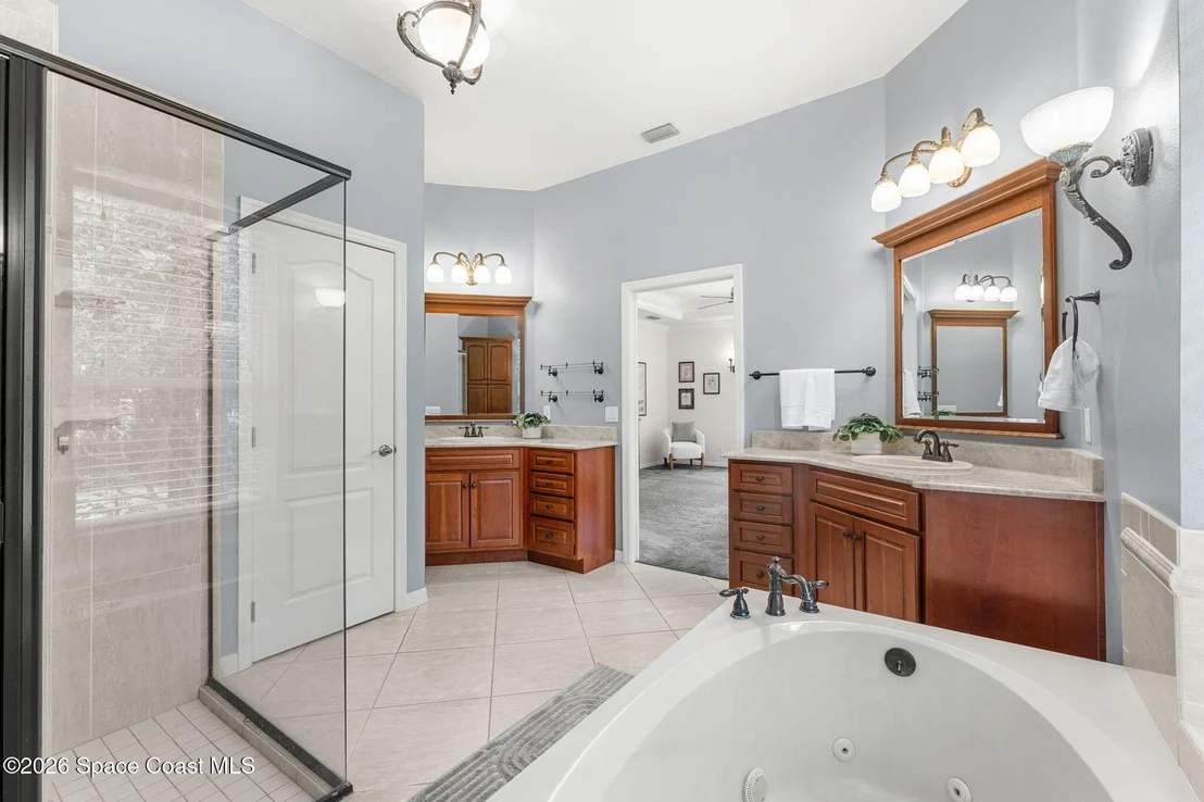 Photo of 5453 The Willows Drive