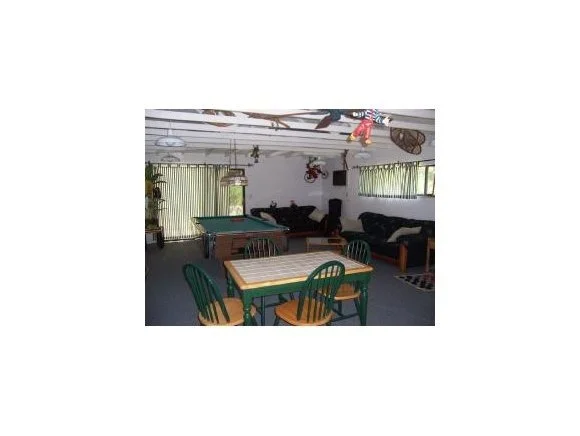 Photo of 4515 Rector
