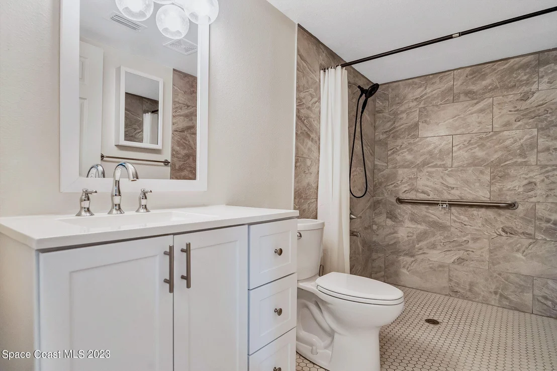 Photo of 414 Westchester Drive