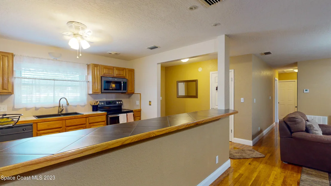 Photo of 1326 Sun Circle E