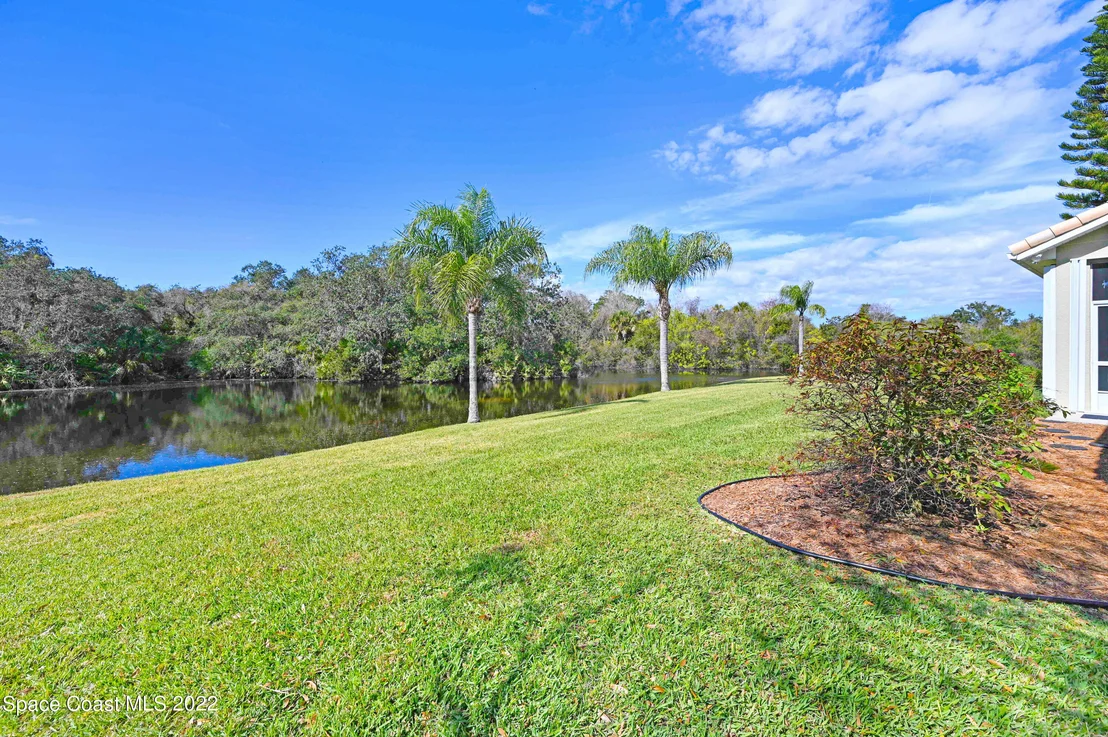 Photo of 961 Palm Brook Drive