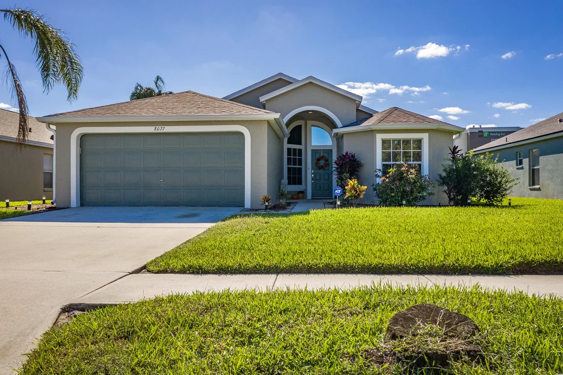 Photo of 8027 Bracken Lane