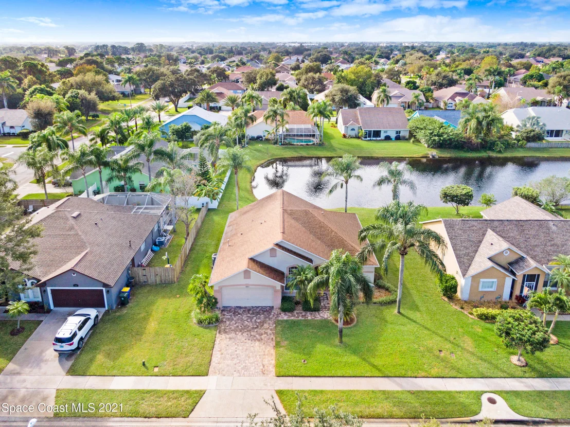 Photo of 1003 Pelican Lane