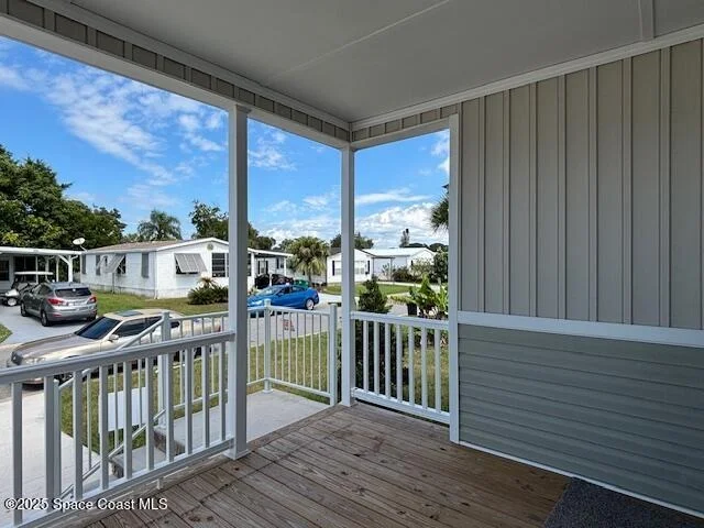 Photo of 571 Tarpon Drive