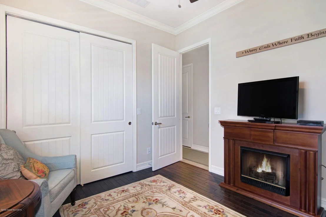 Photo of 1242 Silver Lake Drive