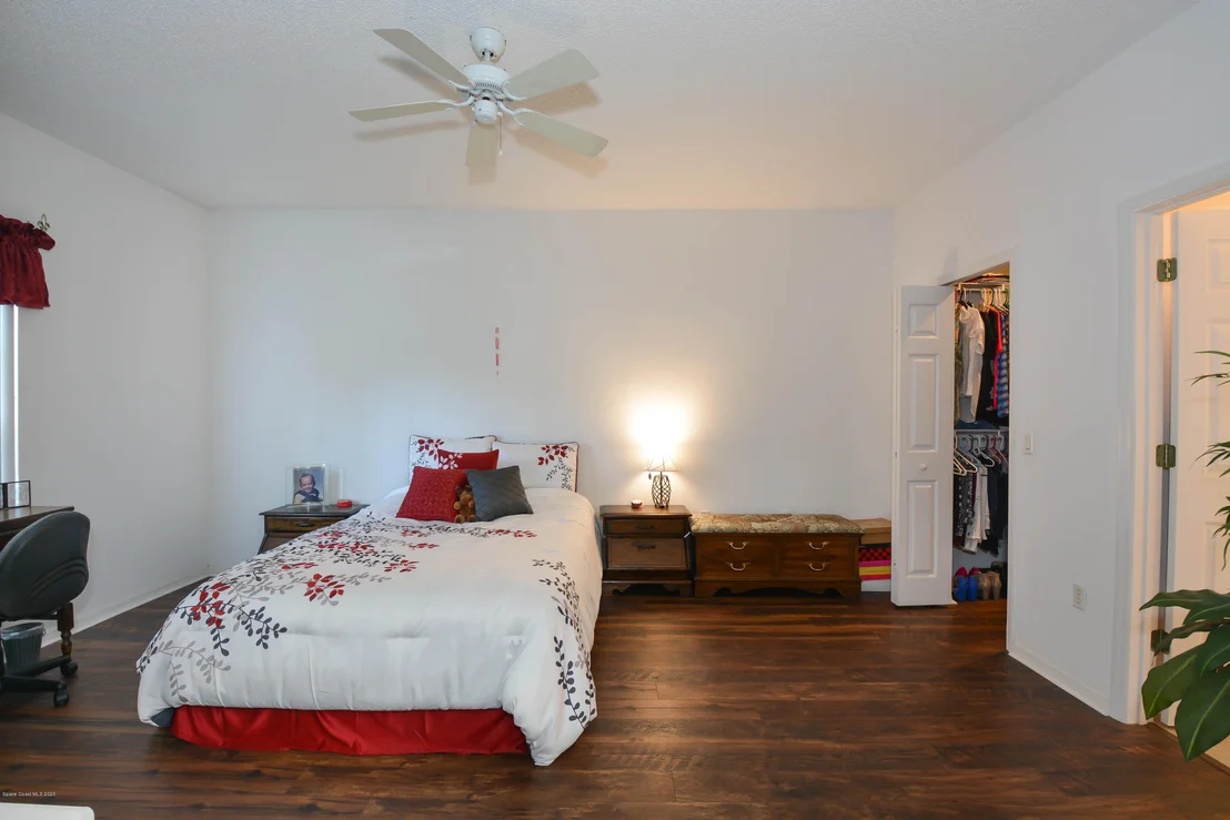 Photo of 725 Falls Creek Drive