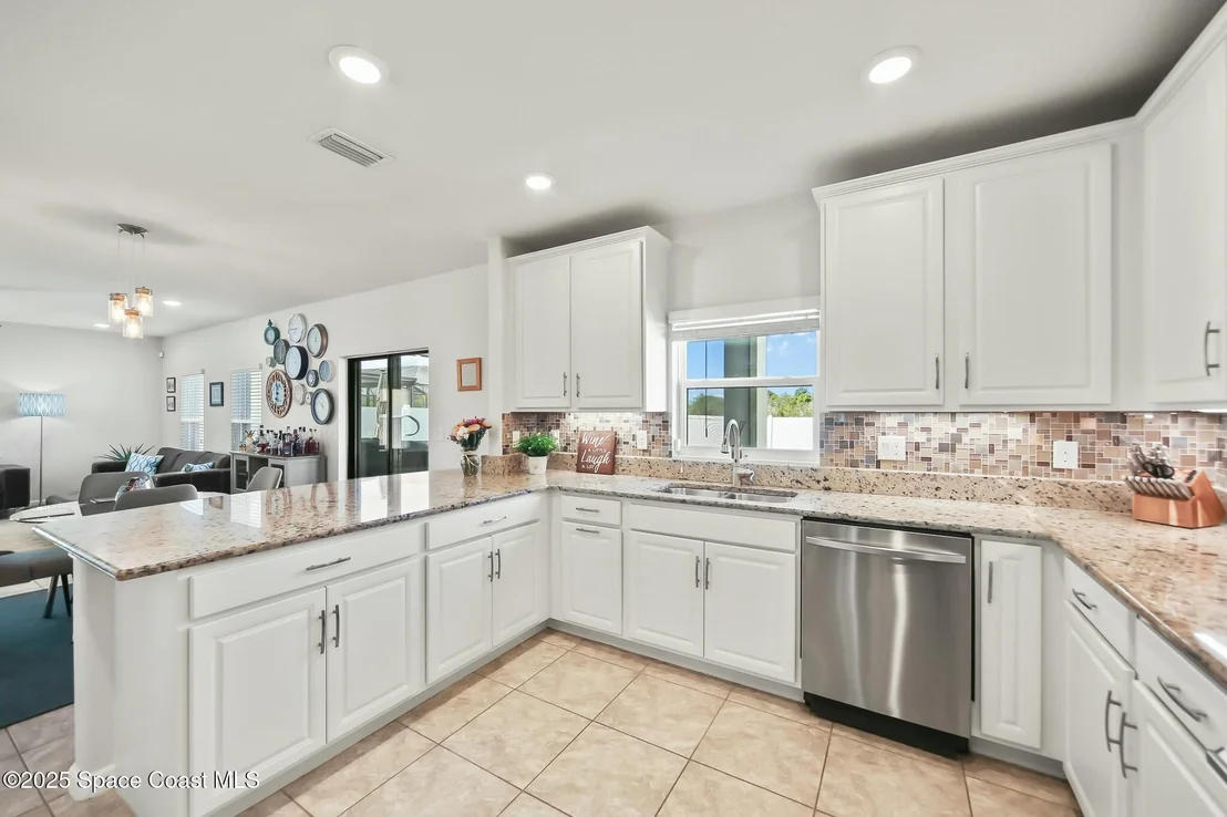 Photo of 1032 Peta Way