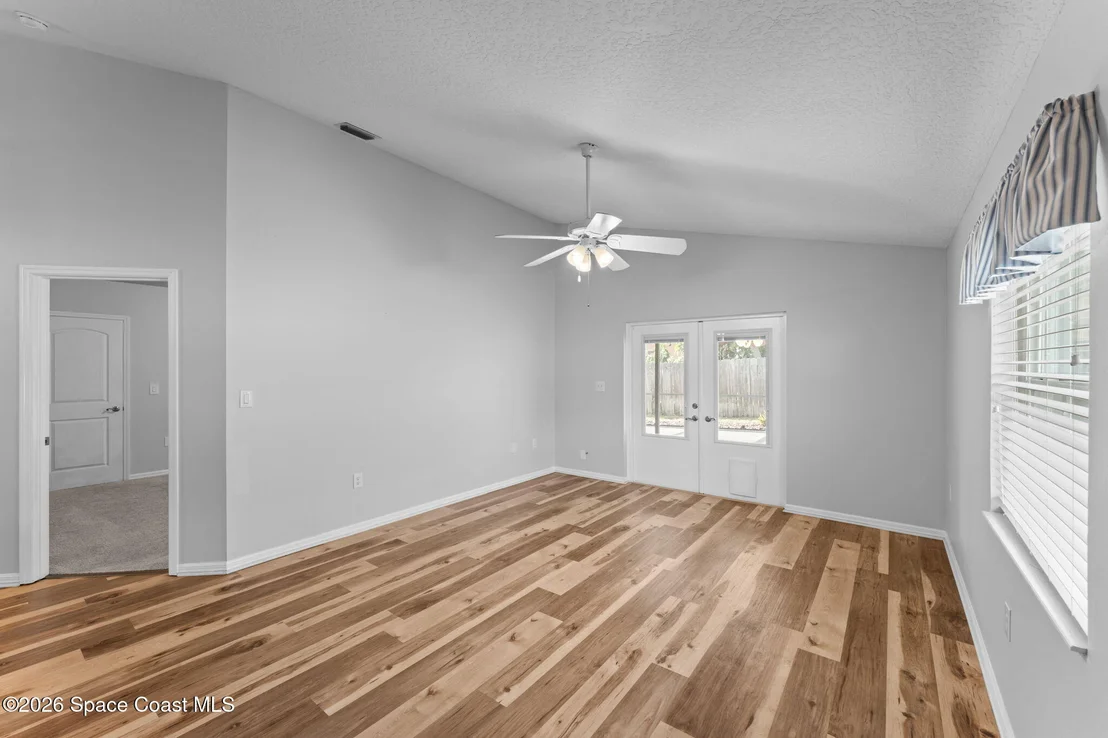 Photo of 1227 Creek Side Circle