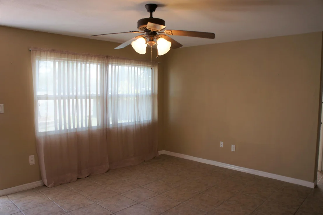 Photo of 1346 Arnold Drive