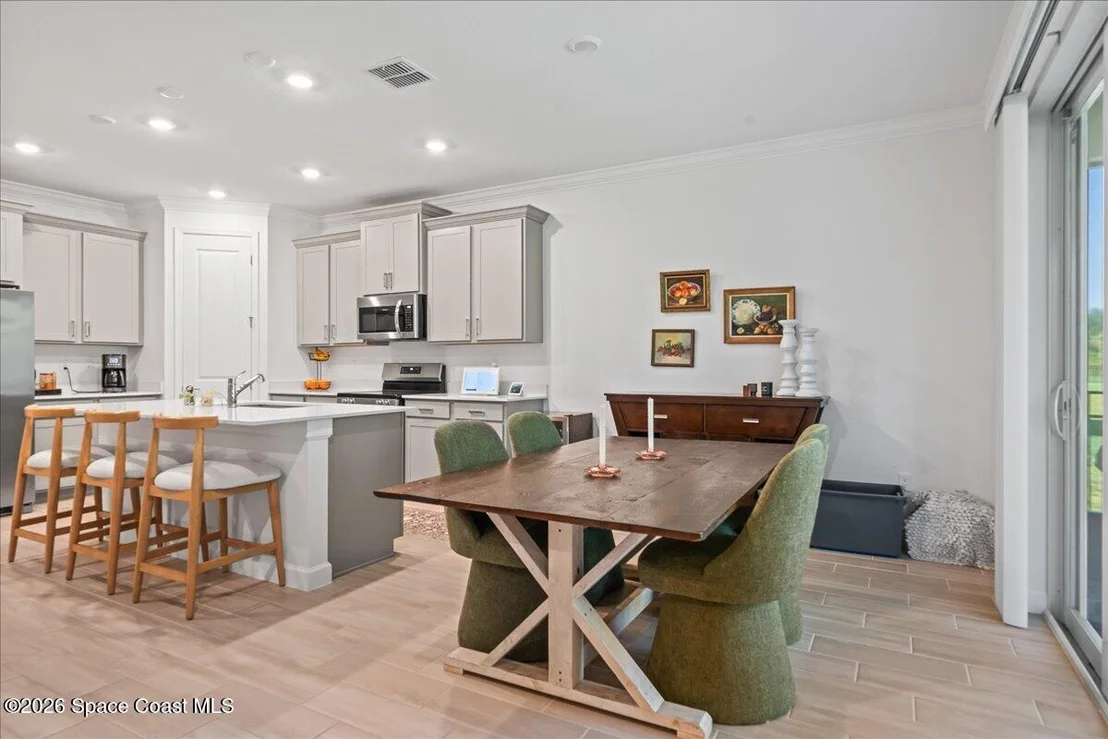 Photo of 1731 Marigold Trail NW