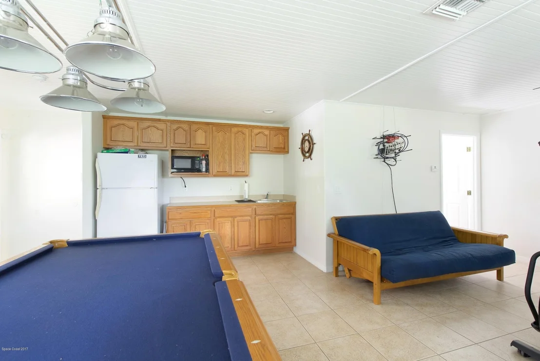 Photo of 4955 Evinrude Road
