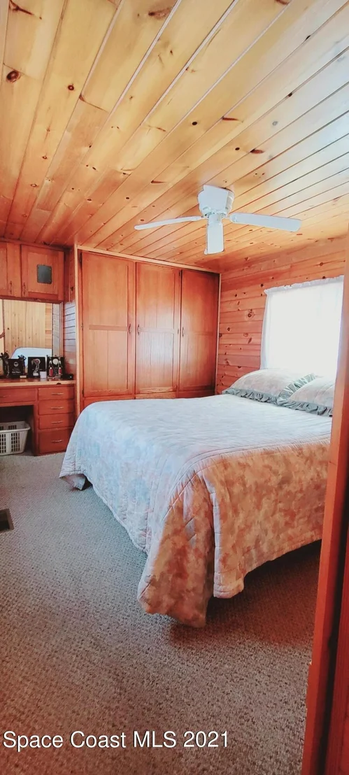Photo of 6974 Ash Drive
