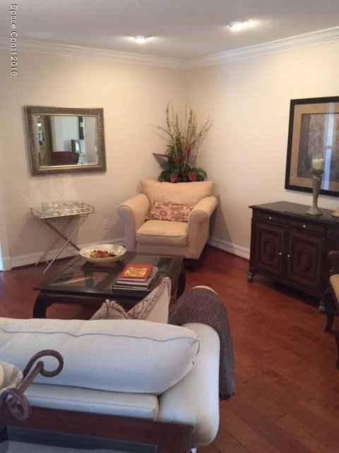 Photo of 451 Wayne Avenue