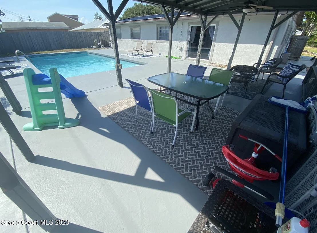Photo of 2785 Locksley Road