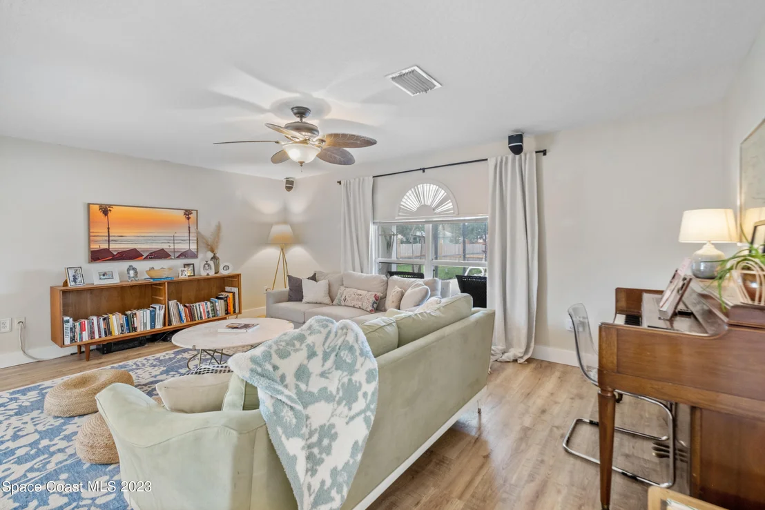 Photo of 262 Mcclain Drive