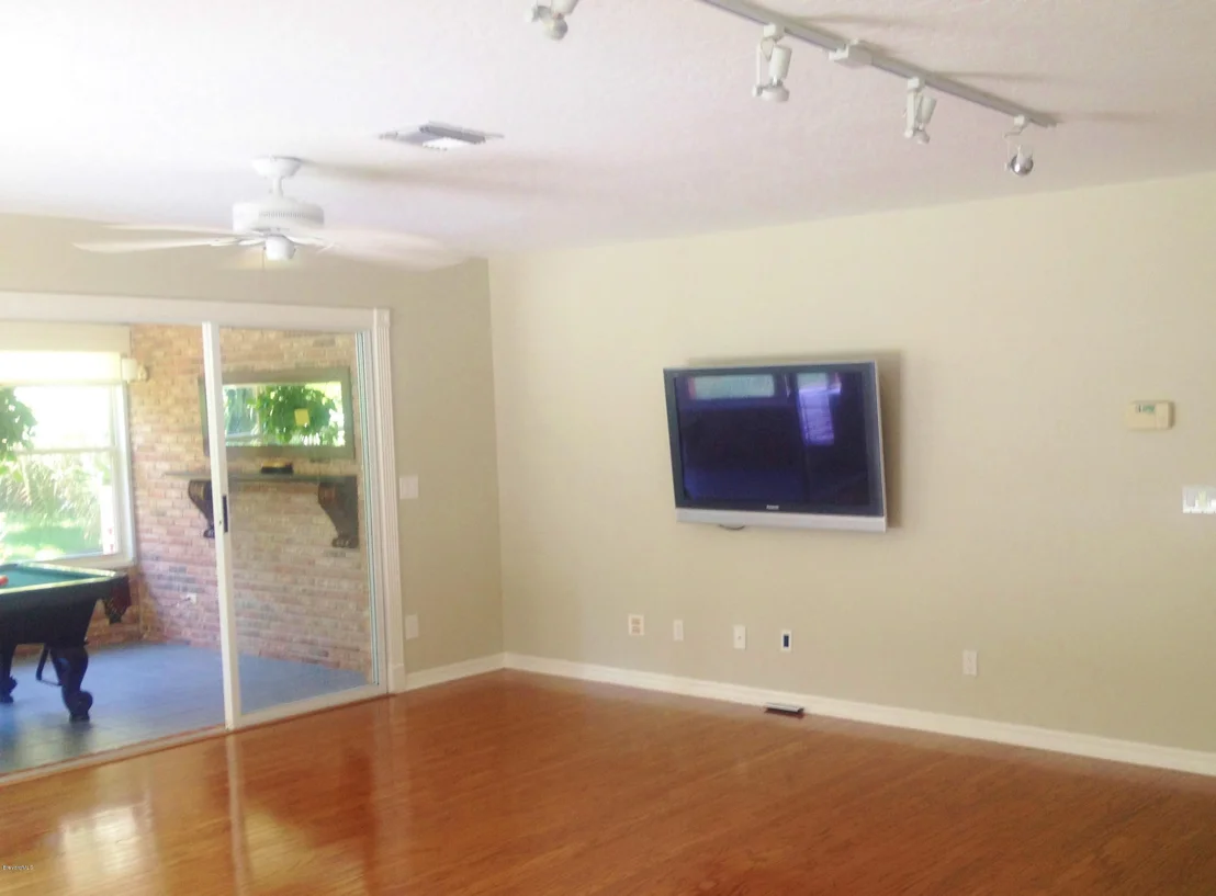 Photo of 1824 Sabal Palm Drive