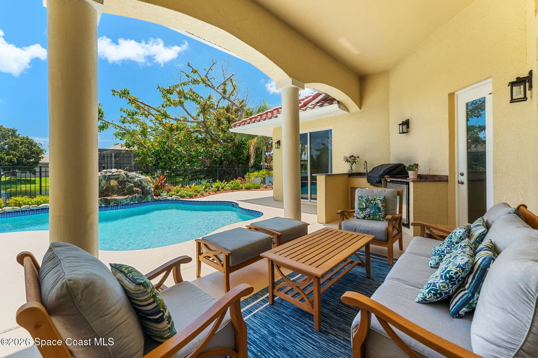 Photo of 329 Lanternback Island Drive