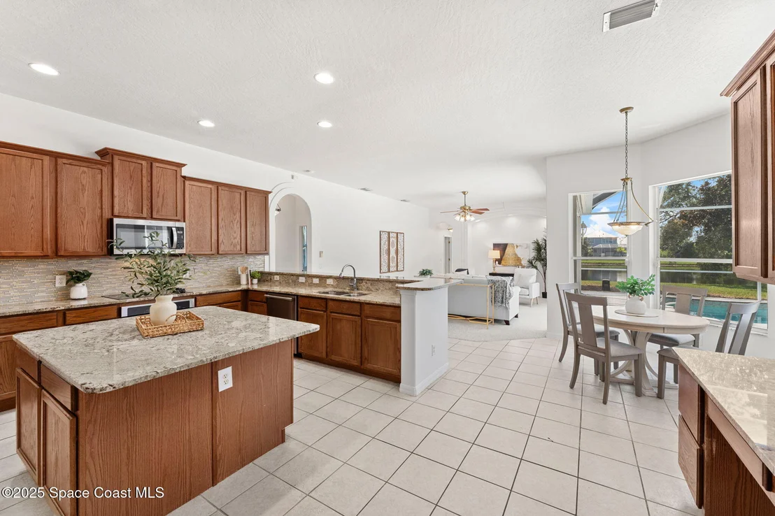 Photo of 1480 Cape Sable Drive