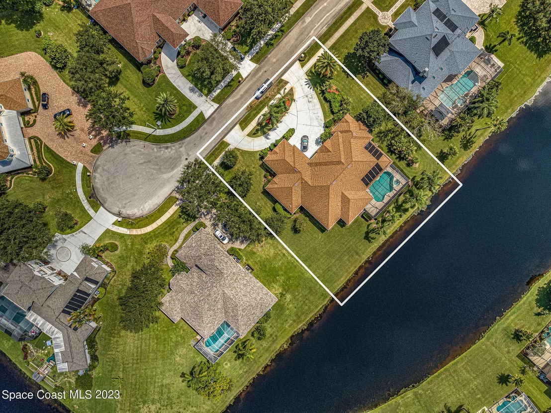 Photo of 1061 Stratford Place