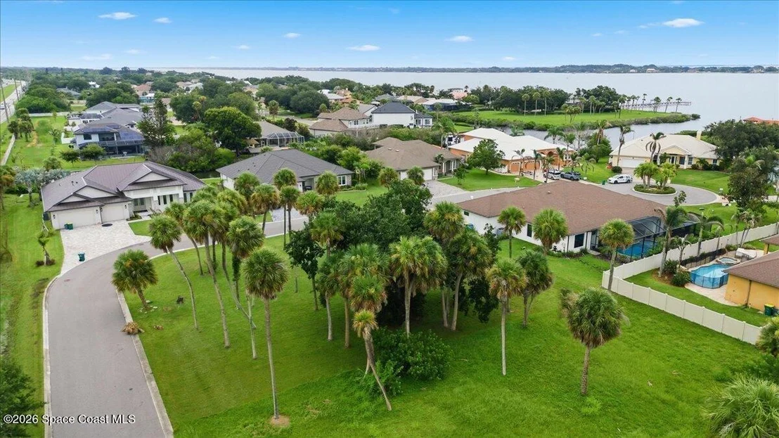 Photo of 505 Topsail Drive