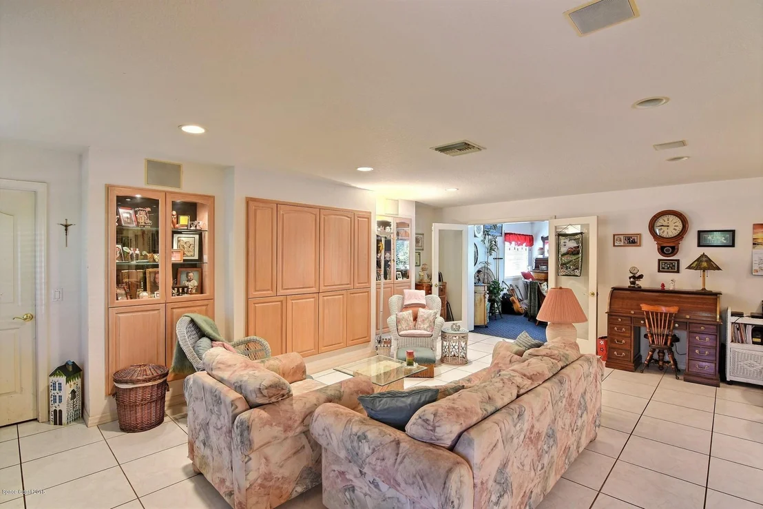 Photo of 3007 Golfview Drive