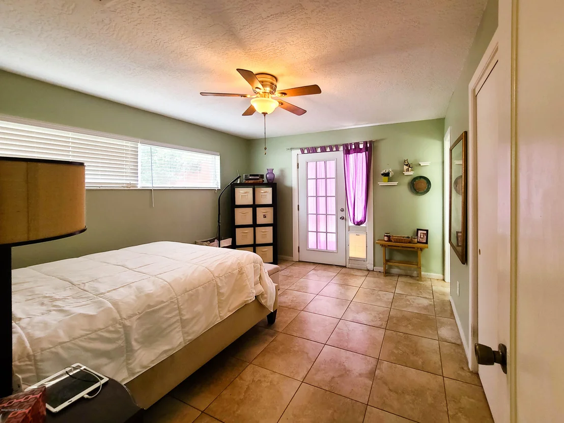 Photo of 4945 Cocoanut Drive