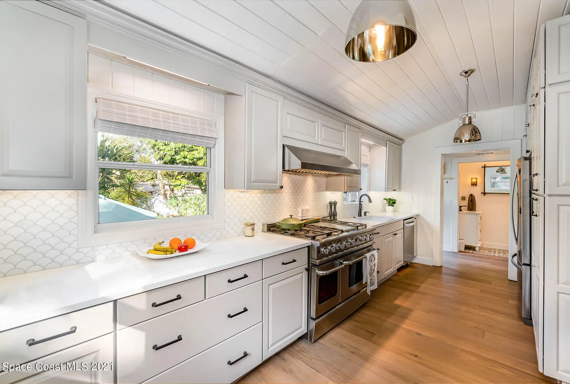 Photo of 40 Barton Avenue