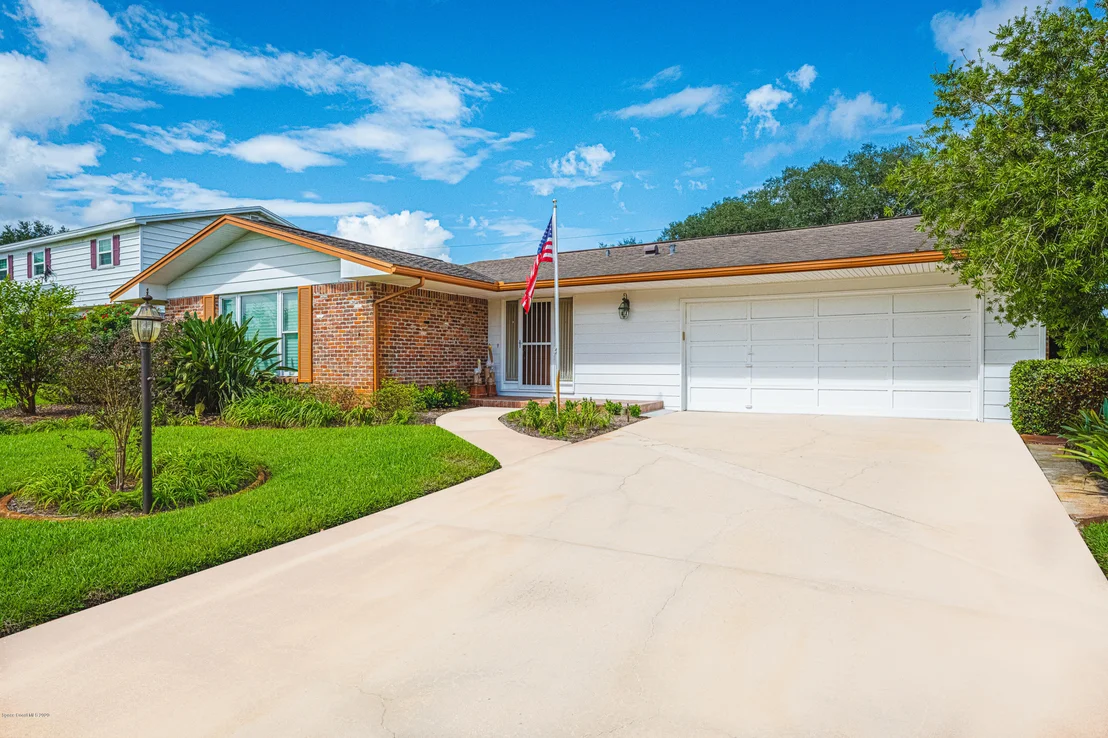 Photo of 4402 Lantern Drive