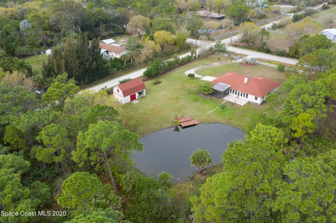 Photo of 1531 Hall Road