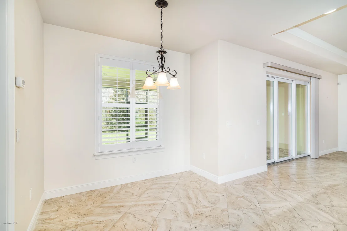 Photo of 1322 Tralee Bay Avenue
