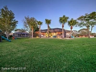 Photo of 4470 Canard Road