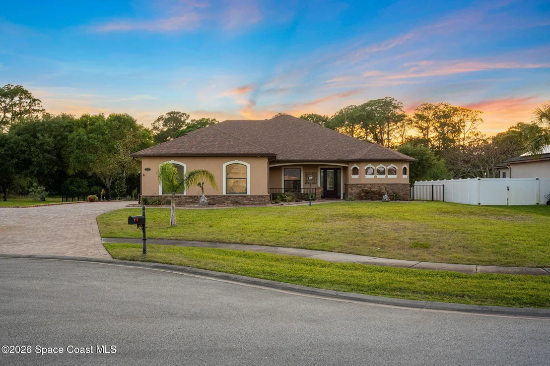 Photo of 4148 Anlow Road