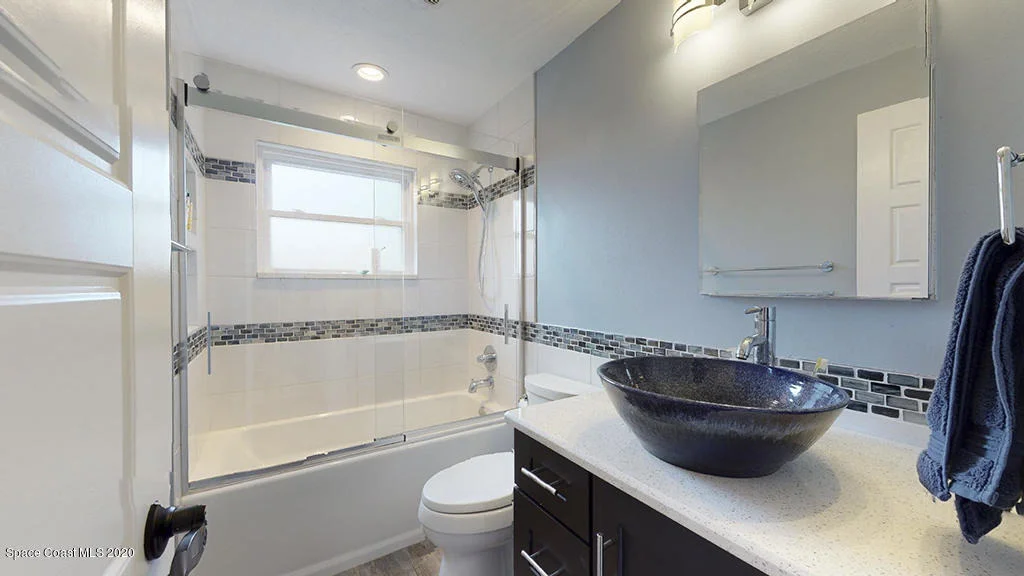 Photo of 214 Jeannie Drive