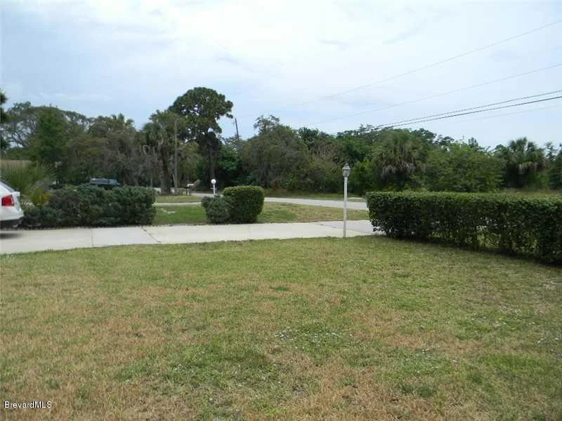 Photo of 9830 Oak Trail