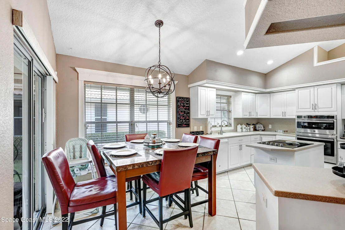 Photo of 1620 James Circle