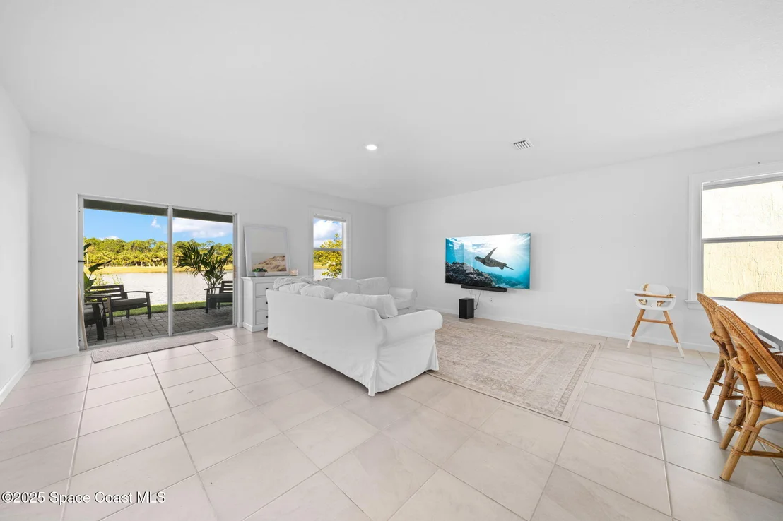 Photo of 1865 Diablo Circle SW