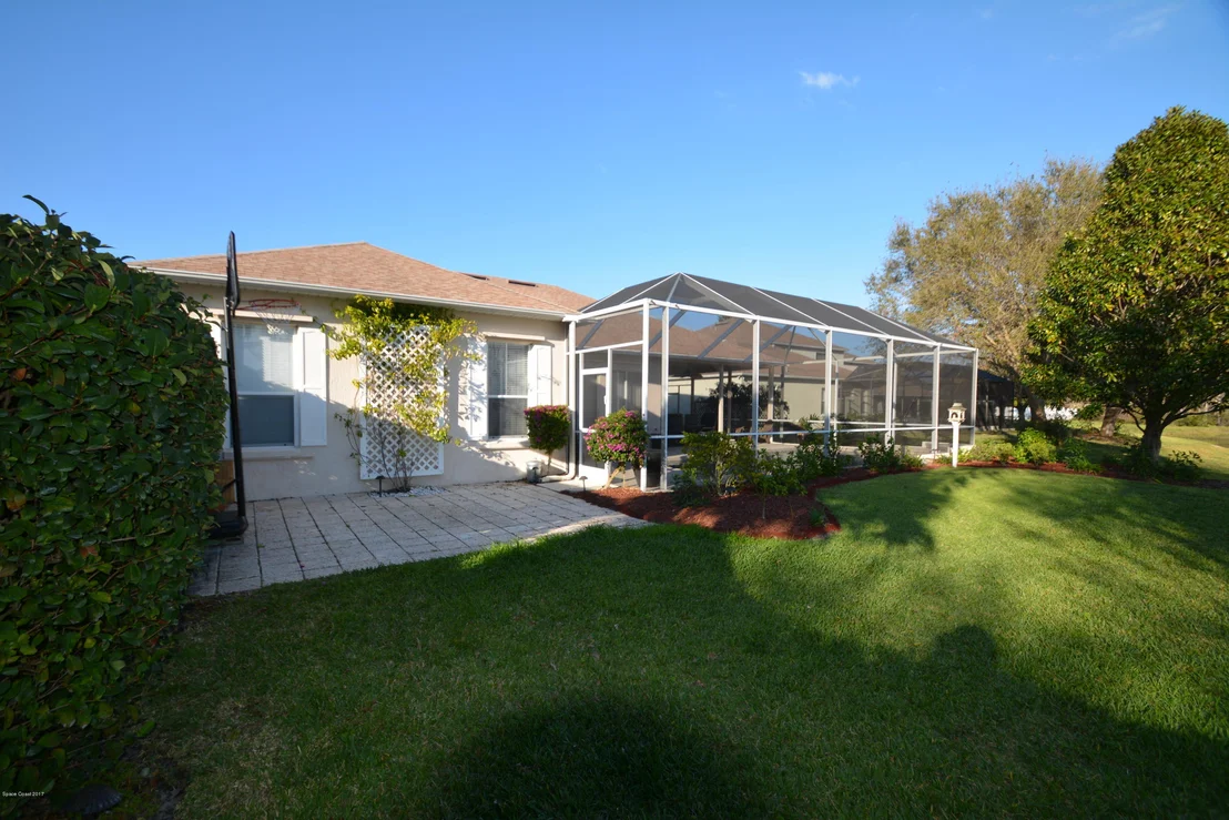 Photo of 2741 Englewood Drive