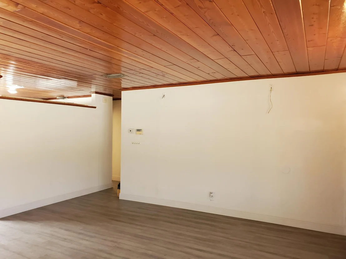 Photo of 2511 Vernon Drive NE
