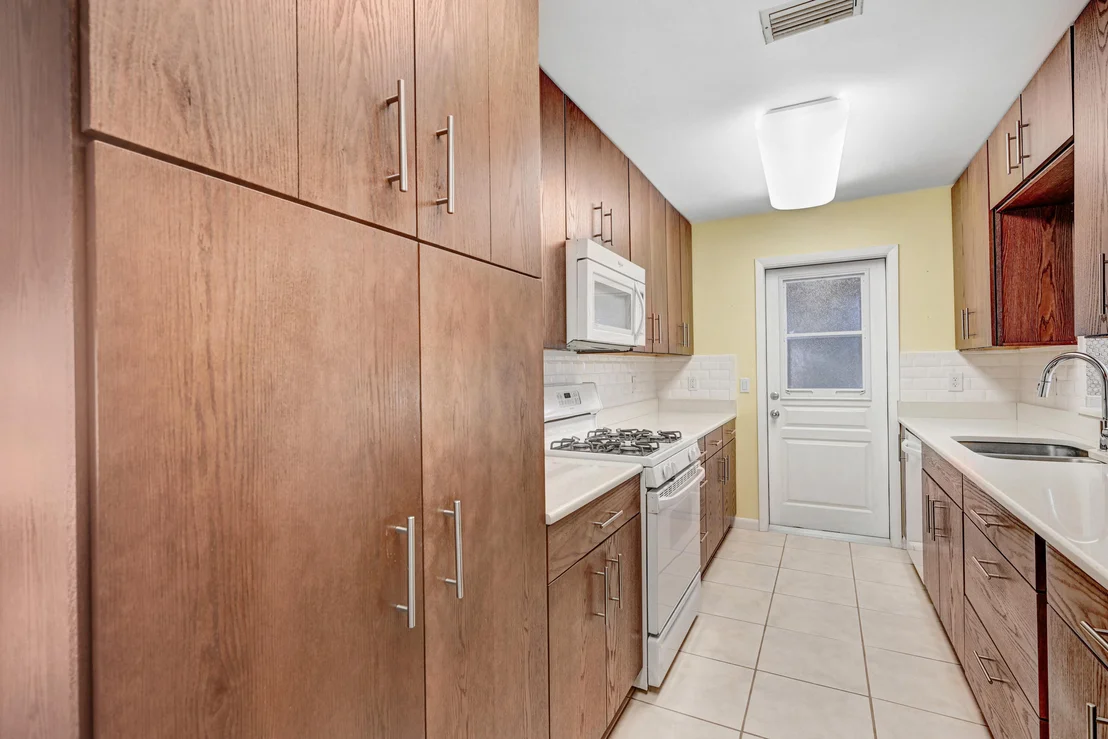 Photo of 2312 Saint Andrews Circle