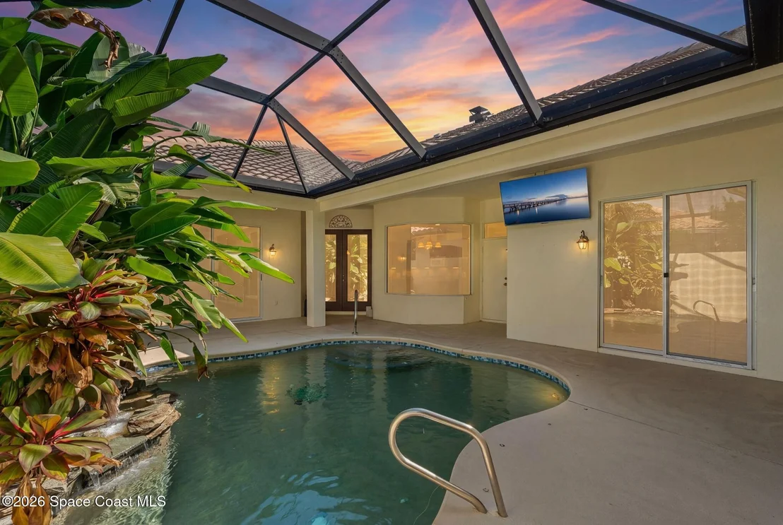 Photo of 162 Whaler Drive