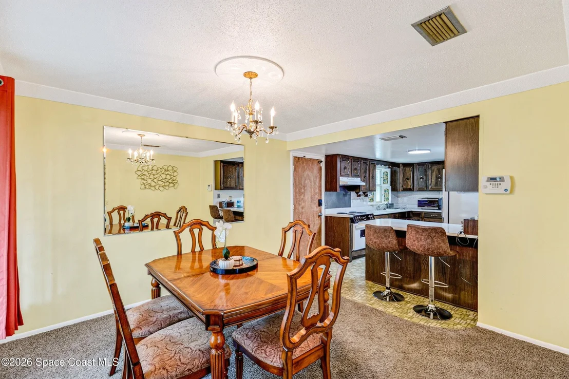 Photo of 2188 Lucille Lane