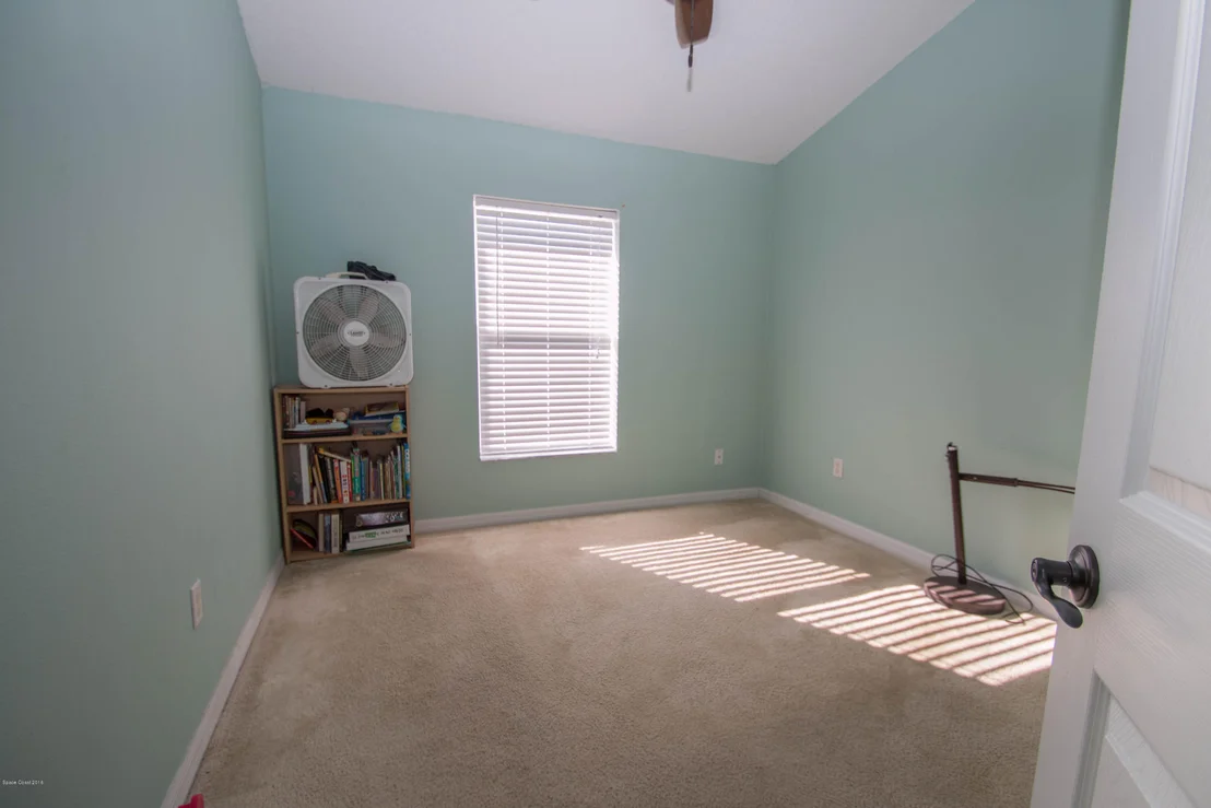Photo of 1483 Hemingway Boulevard