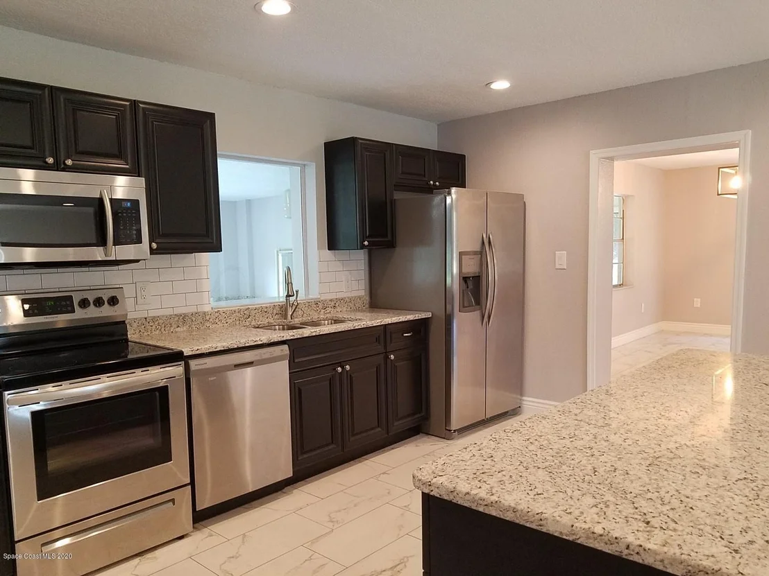 Photo of 5040 Scott Road
