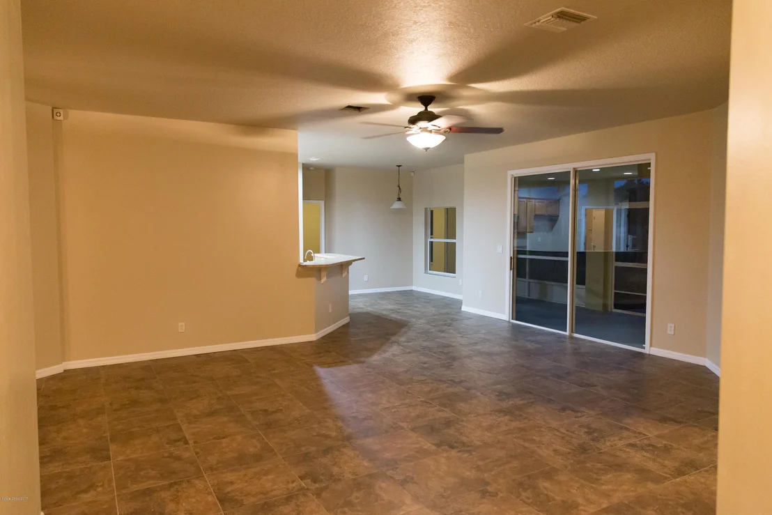 Photo of 1045 Morgan Circle NE
