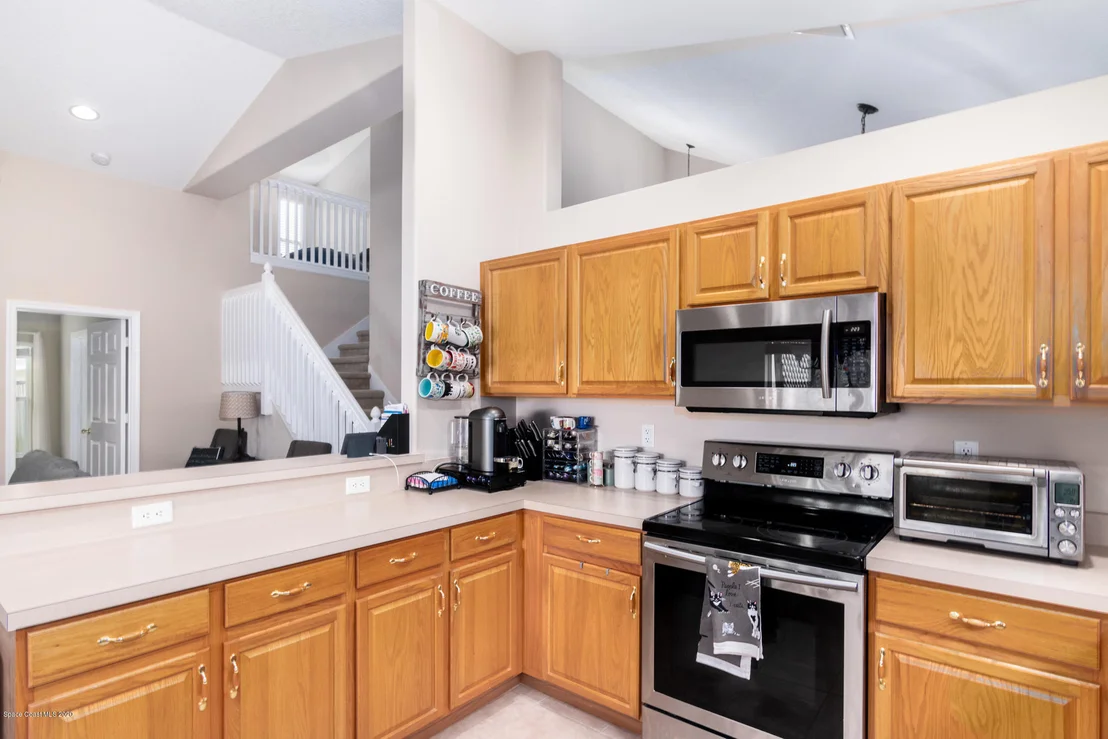 Photo of 2081 Stratford Pointe Drive