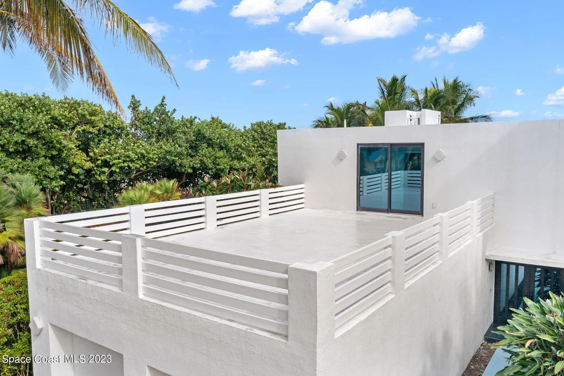 Photo of 1655 Highway A1a