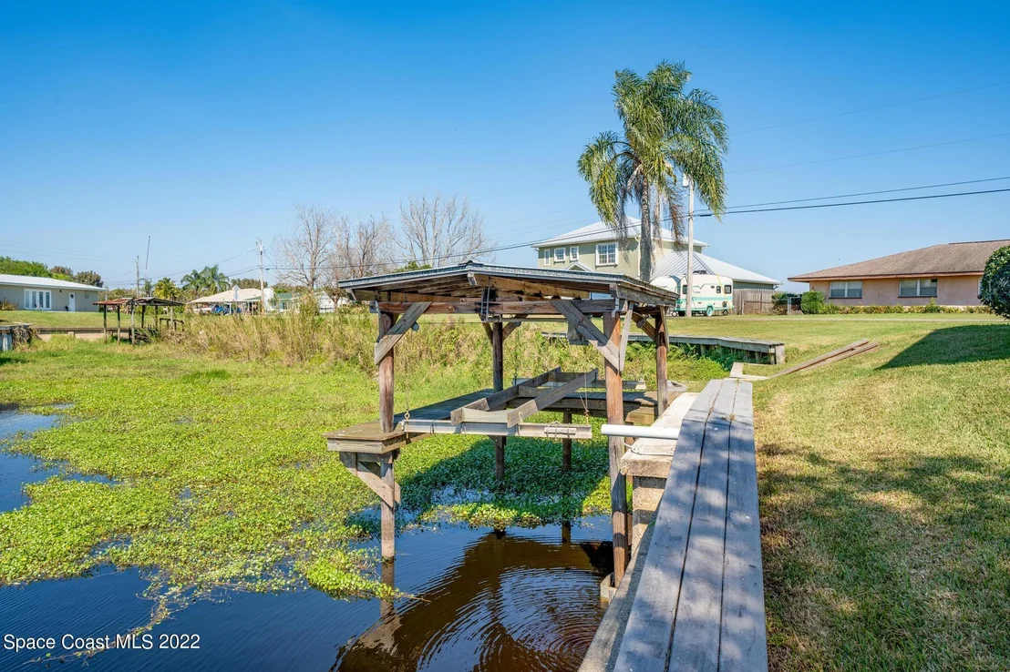 Photo of 816 Mallard Road