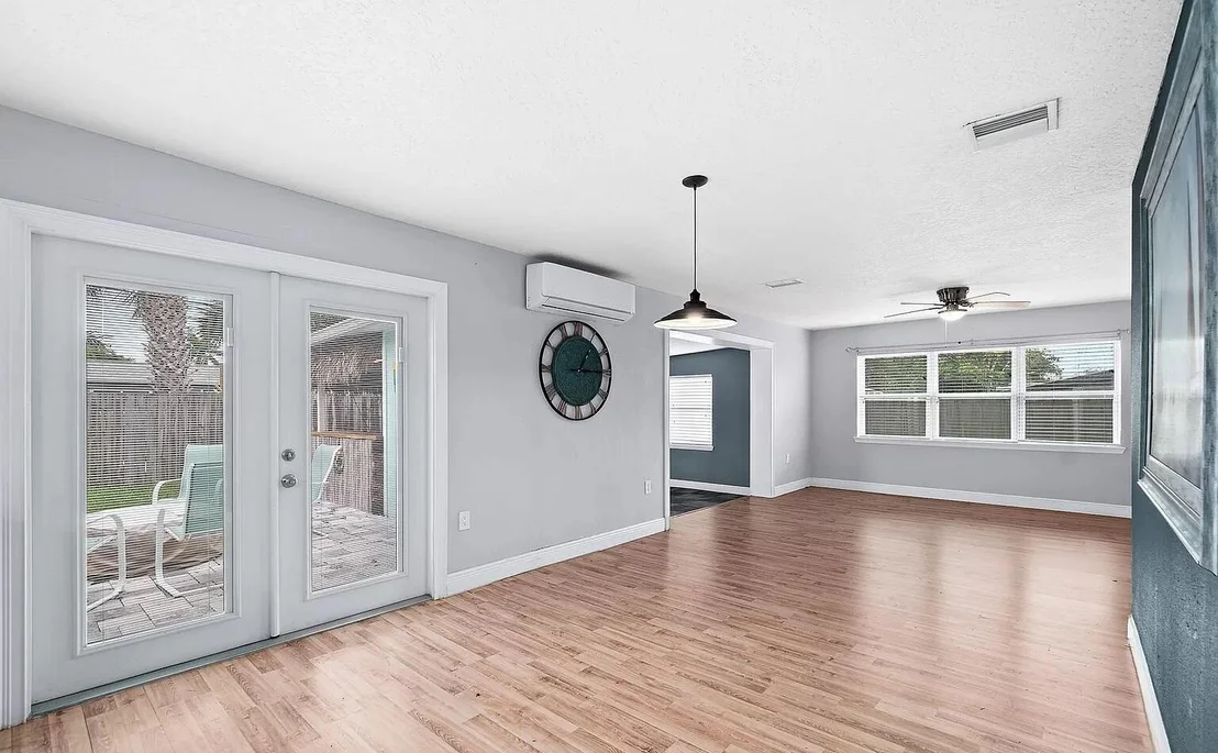 Photo of 179 Clairbourne