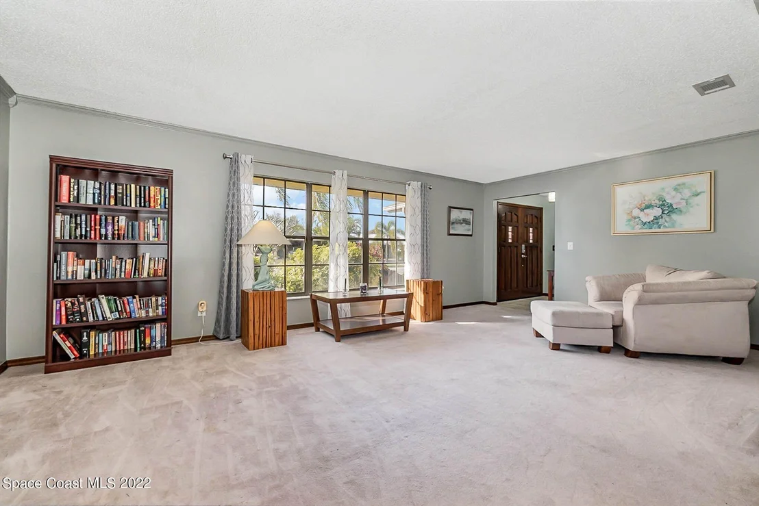 Photo of 340 Grant Avenue